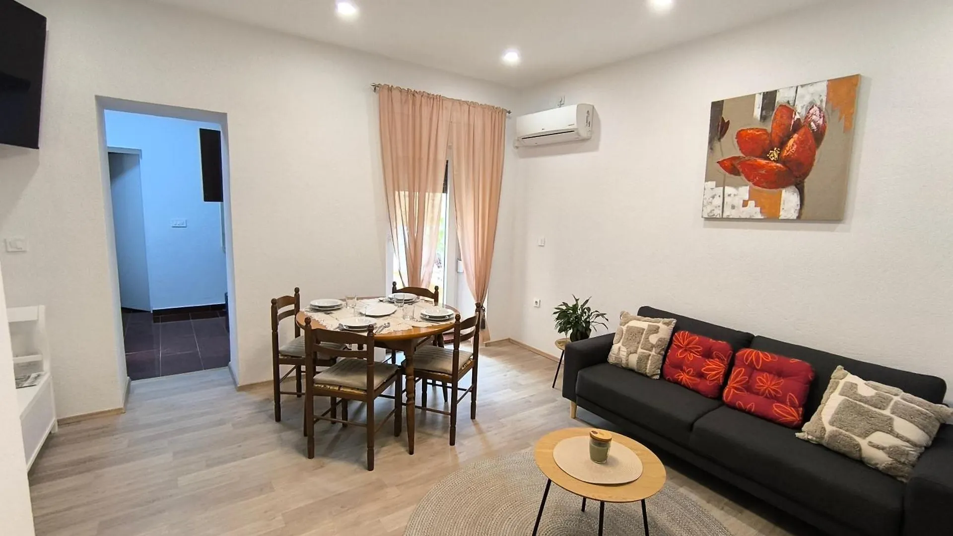 Apartment Emas kontakt